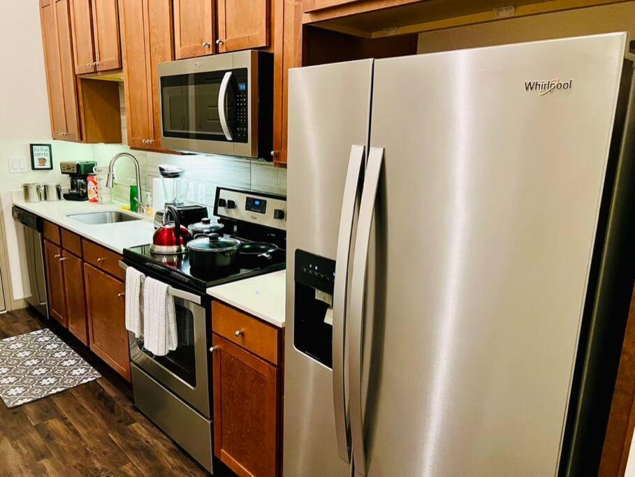 Апартаменти Apto 1 Bed - Kitchen - Free Parking Х'юстон Екстер'єр фото